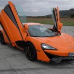 Jízda v supersportu McLaren - dárkový poukaz na zážitek