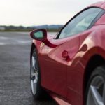 Jízda ve Ferrari na okruhu - dárkový poukaz na zážitek