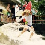Surfing na řece - dárkový poukaz na zážitek